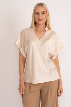 Carraig Donn 24Aw V-Neck Sateen Top (beige)