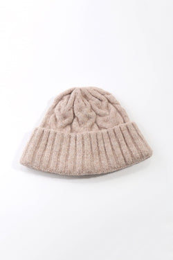 Carraig Donn Beige Cable Knit Beanie