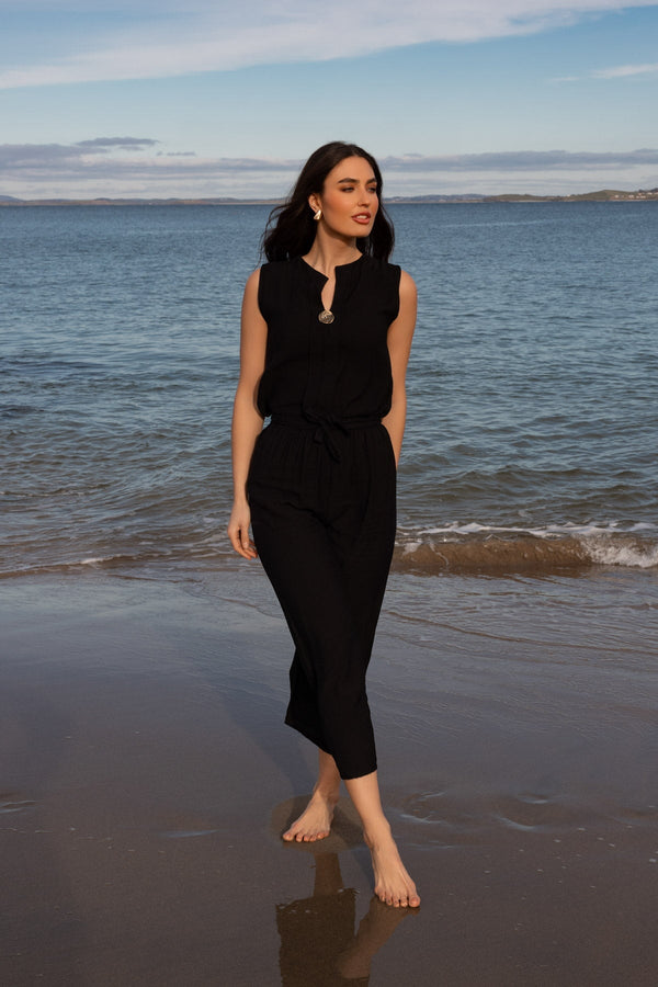 Carraig Donn Black Belted Trousers