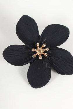 Carraig Donn Black Flower Stud Earrings