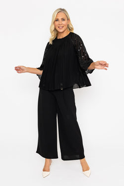 Carraig Donn Black Pleated Beaded Top