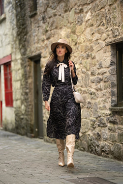 Carraig Donn Black Print Long Sleeve Jane Blouse