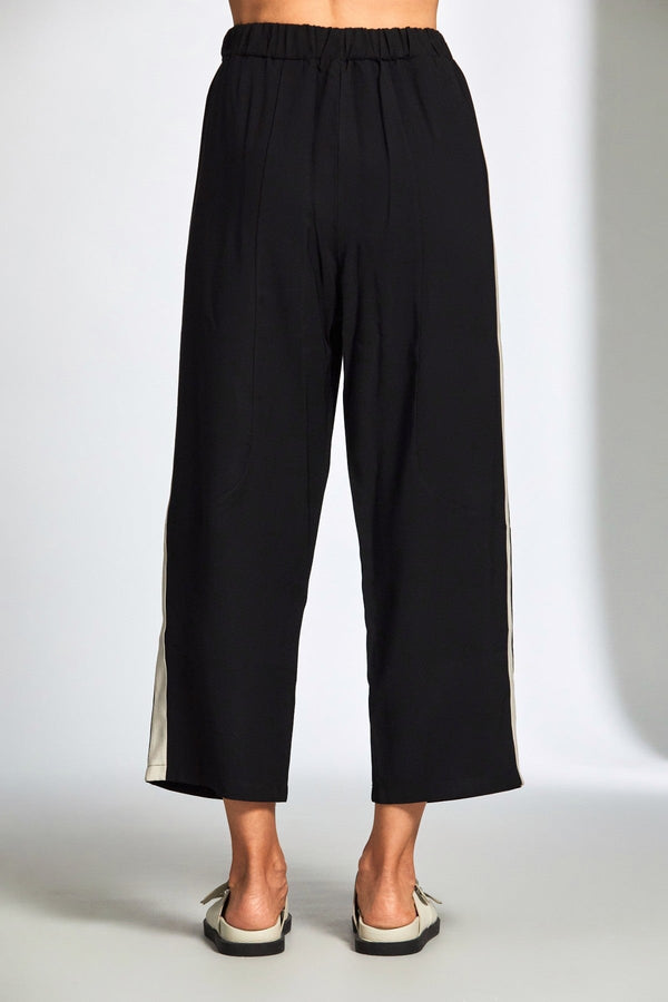 Carraig Donn Black Side Stripe Slouch Trousers