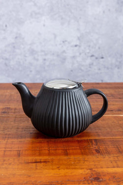 Carraig Donn Black Teapot