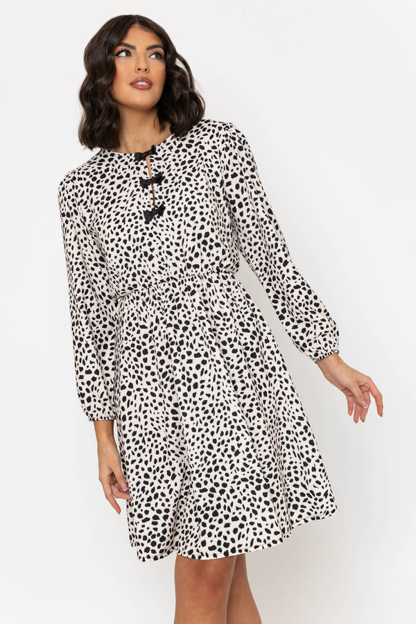 Carraig Donn Black & White Leopard Print Bow Knee Length Dress