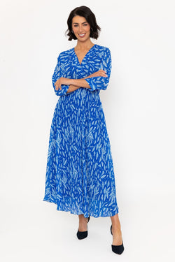 Carraig Donn Blue Print 3/4 Length Sleeve Hannah Midi Dress