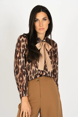 Carraig Donn Brown Leopard Print Long Sleeve Jane Blouse