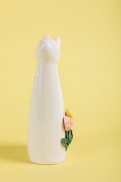 Carraig Donn Ceramic Easter Bunny with Lilies Decor