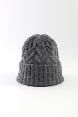 Carraig Donn Charcoal Grey Cable Knit Beanie