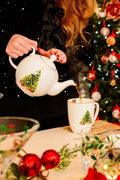 Carraig Donn Christmas Tree Dinner Teapot