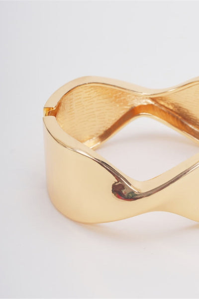 Carraig Donn Chunky Twist Gold Bangle