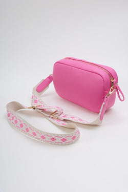 Carraig Donn Classic Camera Crossbody Bag in Pink