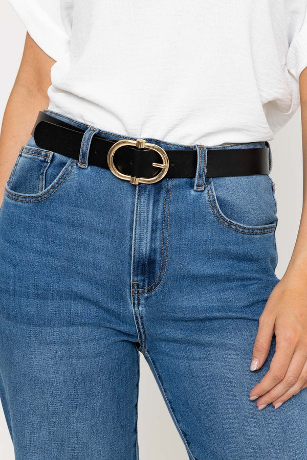 Carraig Donn Classic Leather Belt in Black