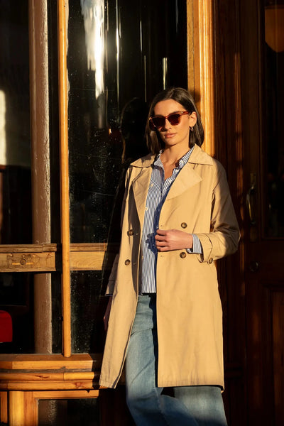 Carraig Donn Classic Trench Coat in Camel