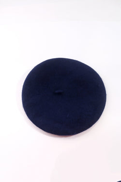 Carraig Donn Classic Wool Beret in Navy