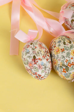 Carraig Donn Easter Egg Garland