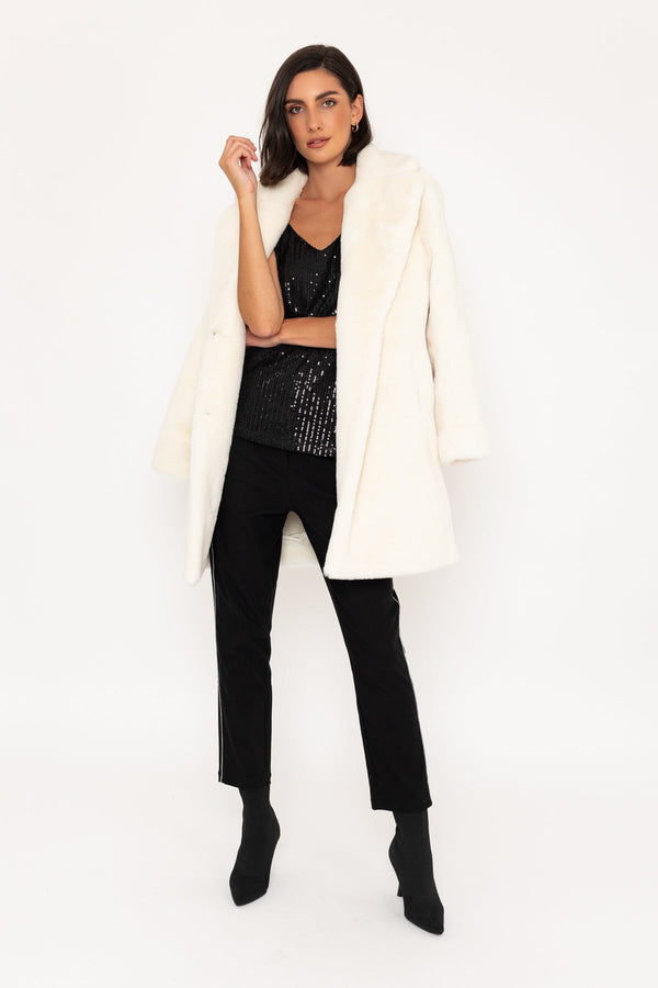 Carraig Donn Faux Fur Coat With Lapel in Ivory