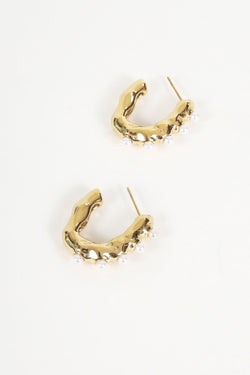 Carraig Donn Faux Pearl Hammered Gold Hoop Earrings