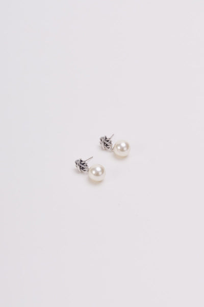 Carraig Donn Faux Pearl Silver Earrings