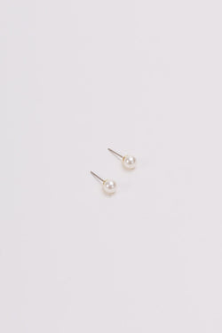 Carraig Donn Faux Pearl Stud Earrings