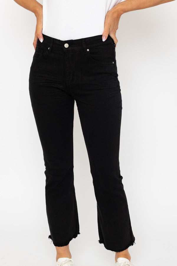 Carraig Donn Frayed Hem Denim Trousers Jeans in Black