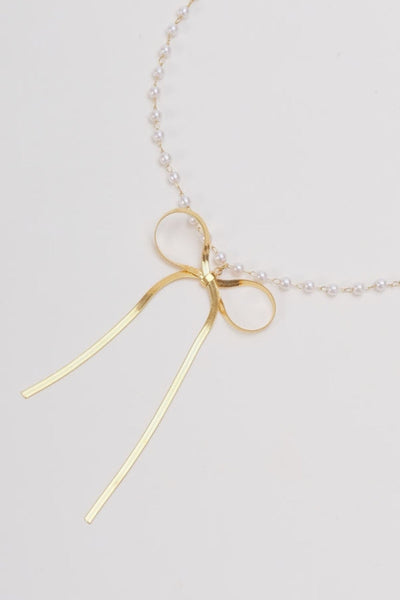 Carraig Donn Gold Bow Necklace