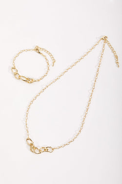 Carraig Donn Gold Link Bracelet