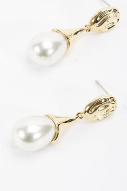 Carraig Donn Gold Teardrop Pearl Earrings