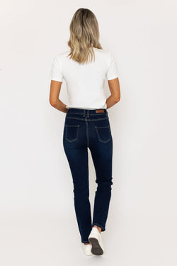 Carraig Donn Lana Straight Leg Jeans in Indigo