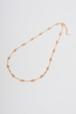 Carraig Donn Link Detail Gold Necklace