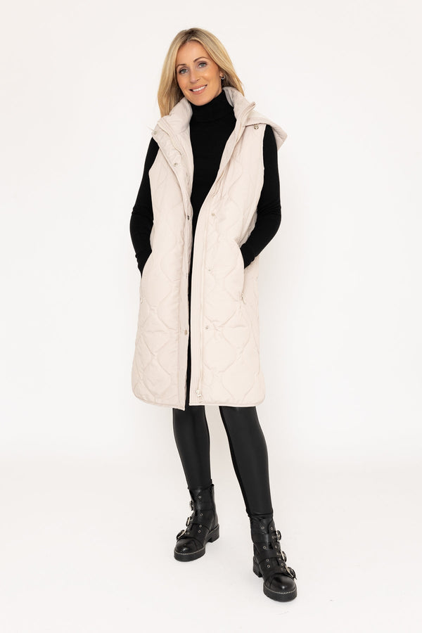 Carraig Donn Long Line Gilet in Ecru