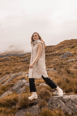 Carraig Donn Long Line Gilet in Ecru