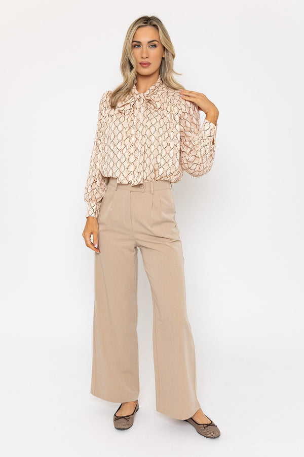 Carraig Donn Long Sleeve Printed Pussy Bow Blouse in Cream