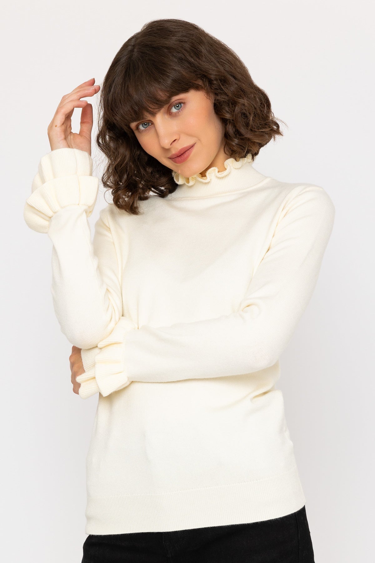 Long Sleeve Ruffle Neck Knit in Ivory