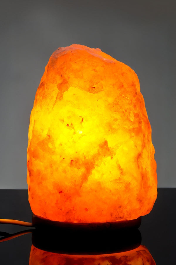 Carraig Donn Medium Himalayan Salt Lamp