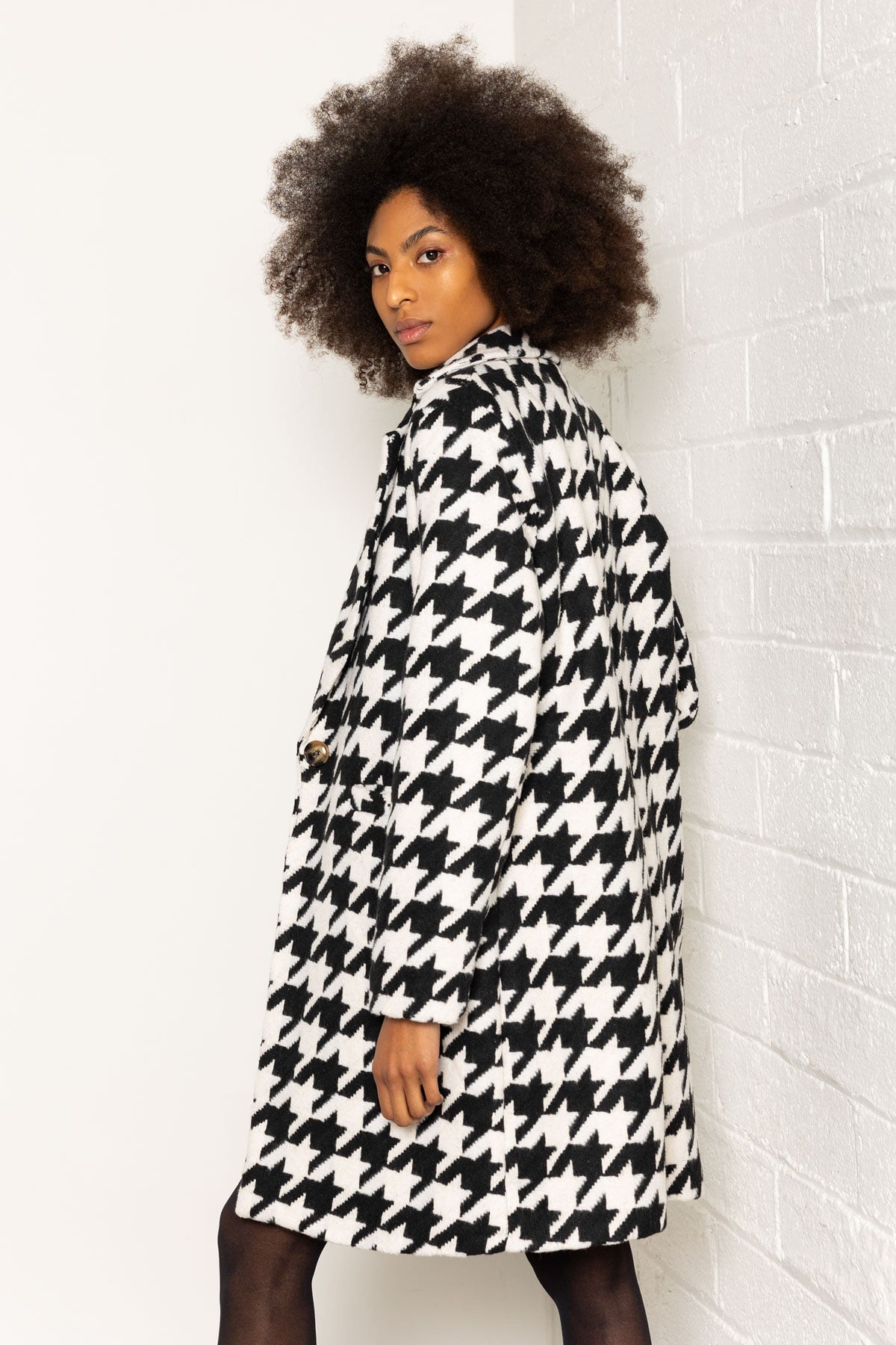 Black and white houndstooth hotsell coat women's