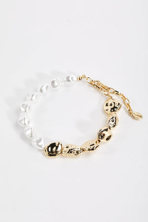 Pearl and Gold Beaded Bracelet