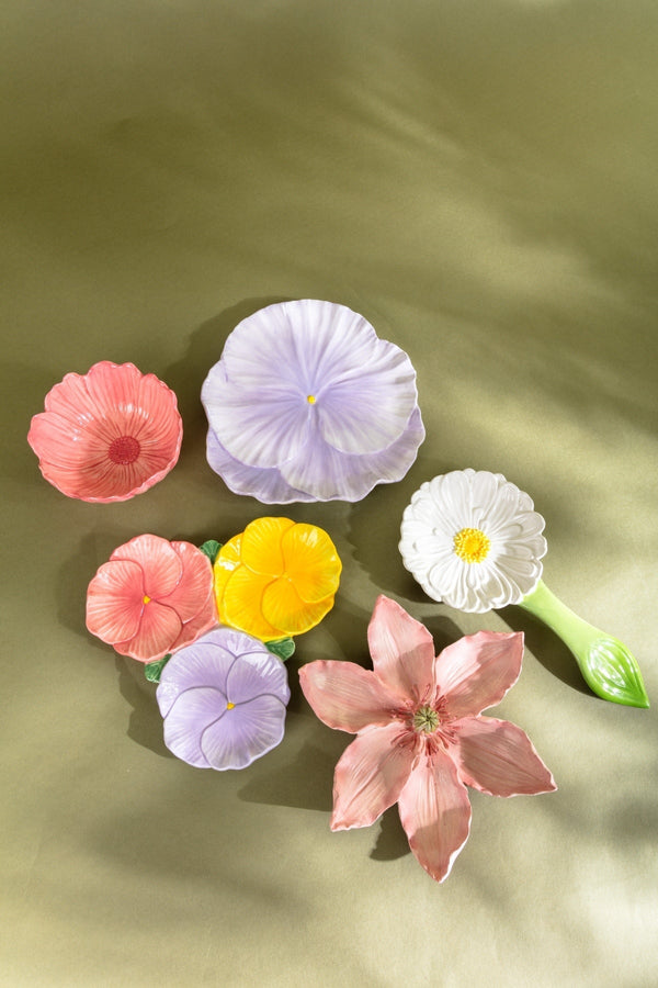 Carraig Donn Pink Flower Shaped Bowl