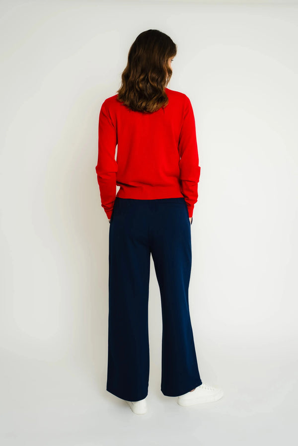 Carraig Donn Relaxed Fit Trousers in Navy