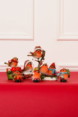 Carraig Donn Robin On Baubles