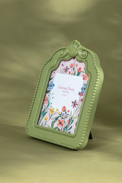 Carraig Donn Sage Green Beaded Arch Photo Frame 5x7inch