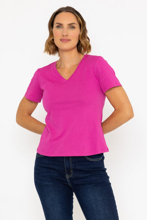 Short Sleeve V-Neck Tee in Pink