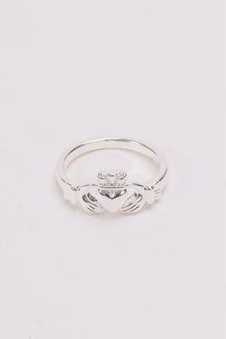 Carraig Donn Silver Claddagh Ring Size 7