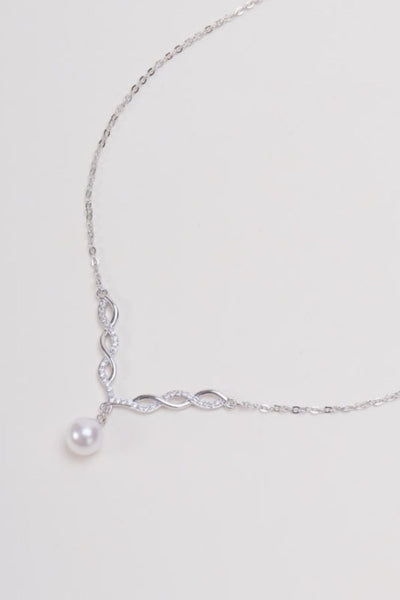 Carraig Donn Silver Drop Pearl Necklace