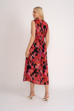 Carraig Donn Sleeveless Cliodhna Midi Dress in Red Print