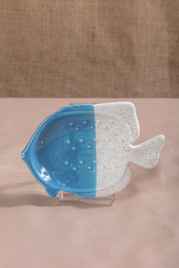 Carraig Donn Small Textured Fish Shaped Serving Dish