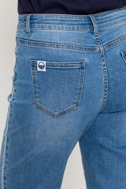 Carraig Donn Straight Leg Denim Jeans With Side Stitch Detail