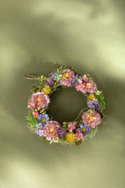 Carraig Donn Summer Pink Flower Wreath