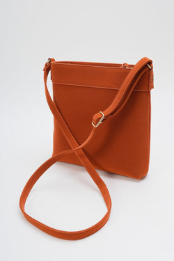 Carraig Donn Tan Brown Classic Crossbody Bag