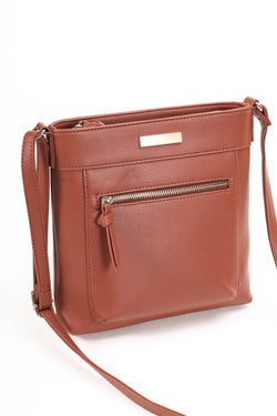 Carraig Donn Tan Brown Classic Crossbody With Front Zip